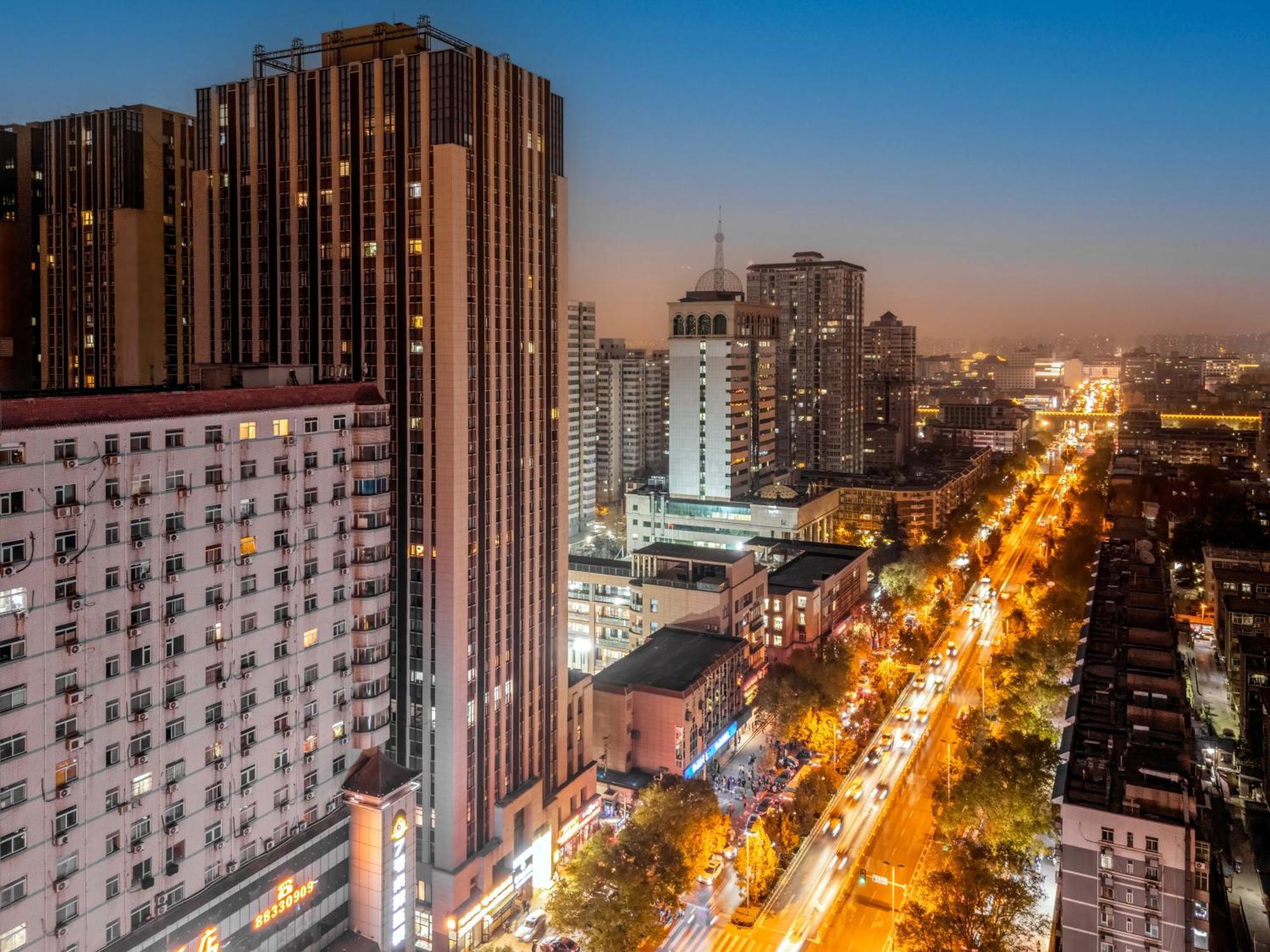 Hesu Designer Hotel & Suites -Near Xi'An Drum Tower And Yongning Gate -Free Laundry Luggage Storage -Kitty Cafe With Freshly Ground Coffee -24H Front Desk -English Service Dış mekan fotoğraf