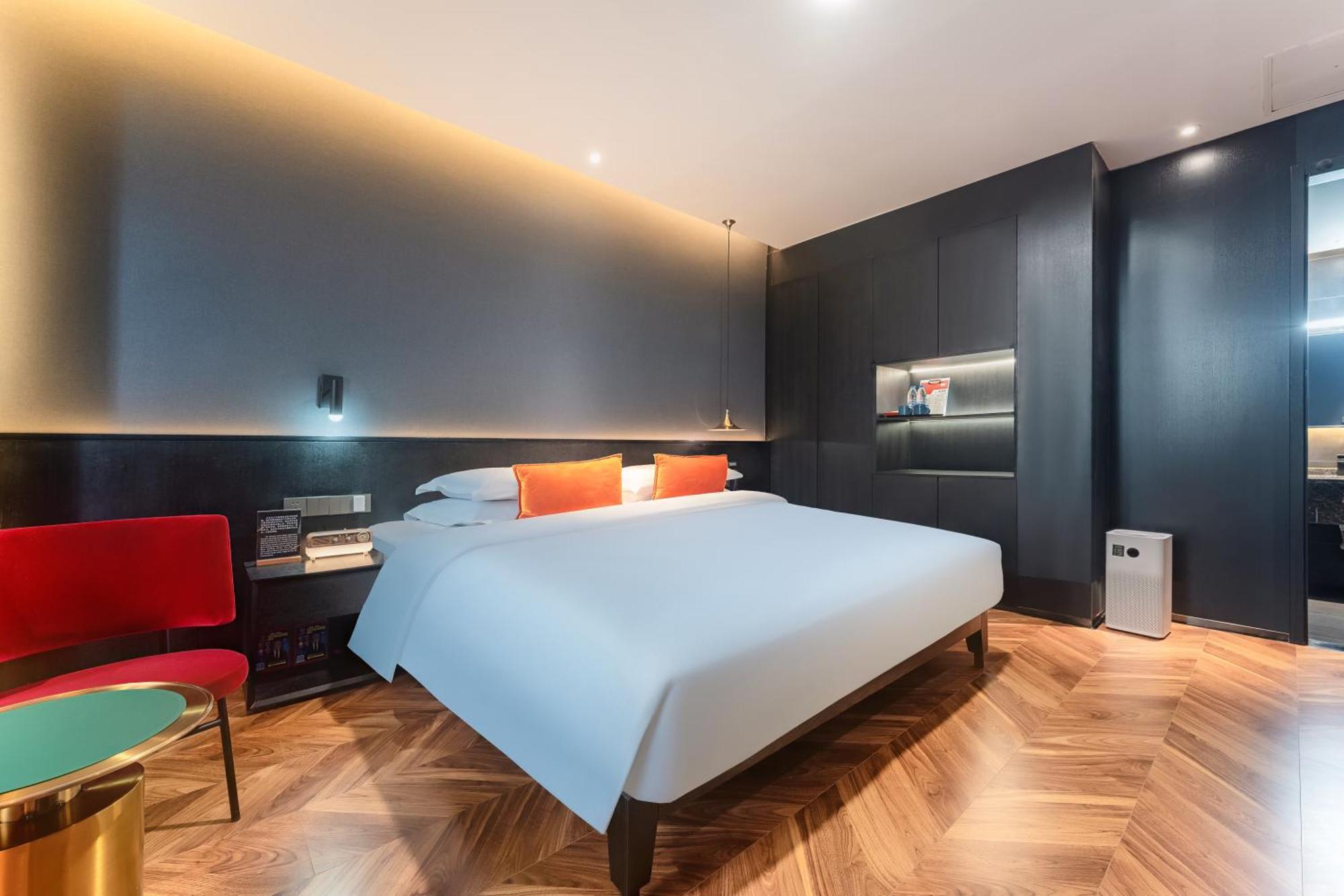 Hesu Designer Hotel & Suites -Near Xi'An Drum Tower And Yongning Gate -Free Laundry Luggage Storage -Kitty Cafe With Freshly Ground Coffee -24H Front Desk -English Service Dış mekan fotoğraf